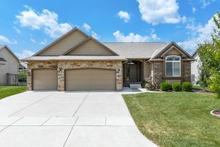 8573 W Candlewood Ct, Wichita, KS 67205