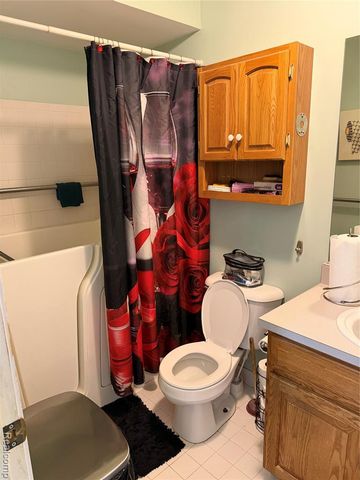 29965 Kenwood Court, Roseville, MI 48066