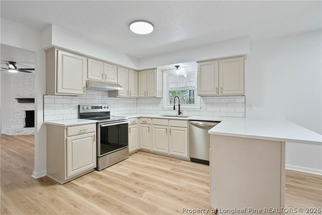 5626 Weatherford Road, Fayetteville, NC 28303