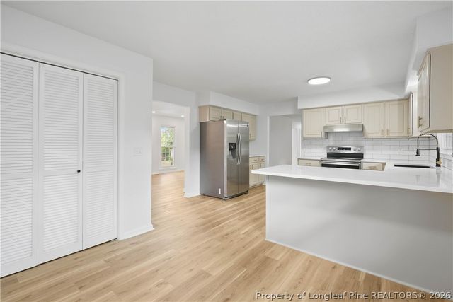 5626 Weatherford Road, Fayetteville, NC 28303