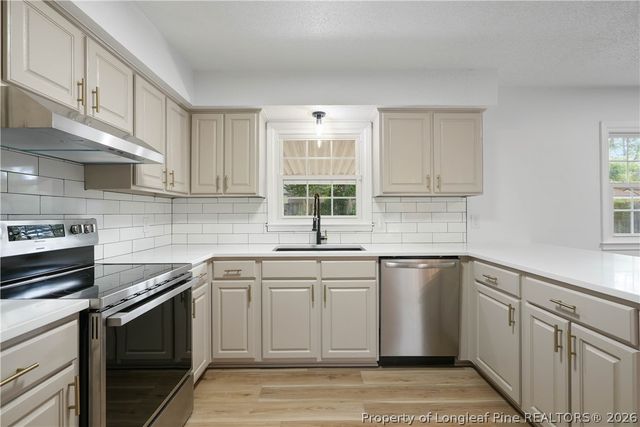5626 Weatherford Road, Fayetteville, NC 28303