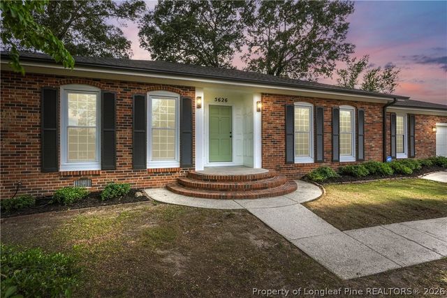 5626 Weatherford Road, Fayetteville, NC 28303