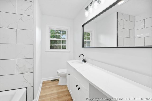 5626 Weatherford Road, Fayetteville, NC 28303