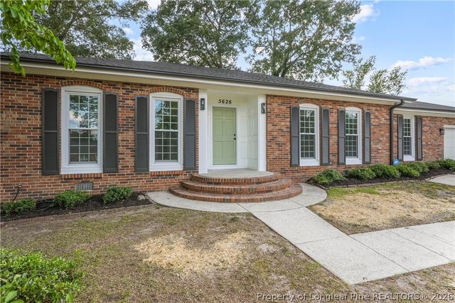 5626 Weatherford Road, Fayetteville, NC 28303