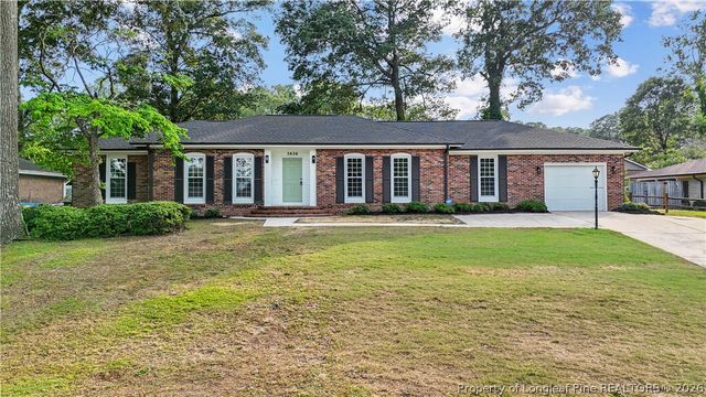 5626 Weatherford Road, Fayetteville, NC 28303