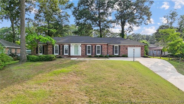 5626 Weatherford Road, Fayetteville, NC 28303