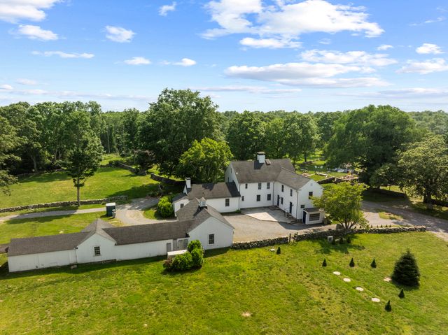 1189 Pequot Trail, Stonington, CT 06378