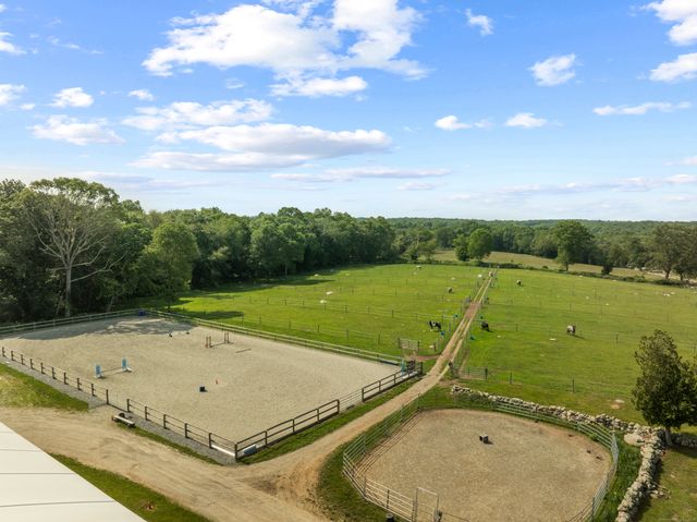 1189 Pequot Trail, Stonington, CT 06378