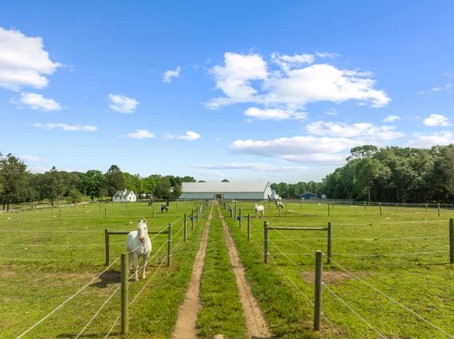 1189 Pequot Trail, Stonington, CT 06378