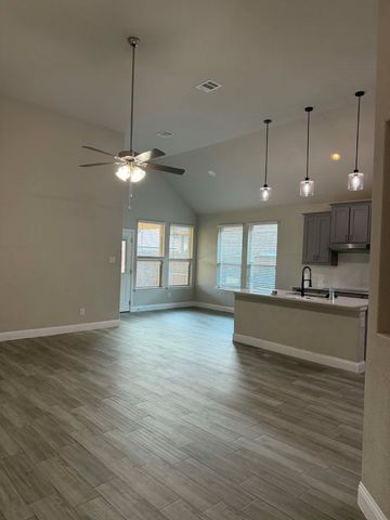 1033 Almond Street, Hickory Creek, TX 75065