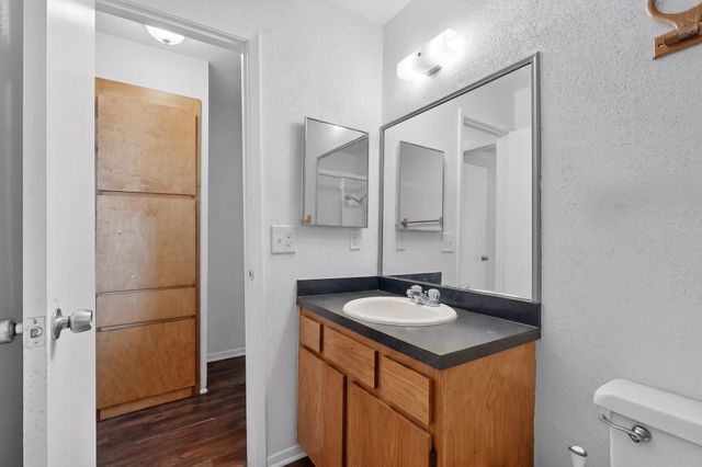 745 Valiant Circle, Garland, TX 75043