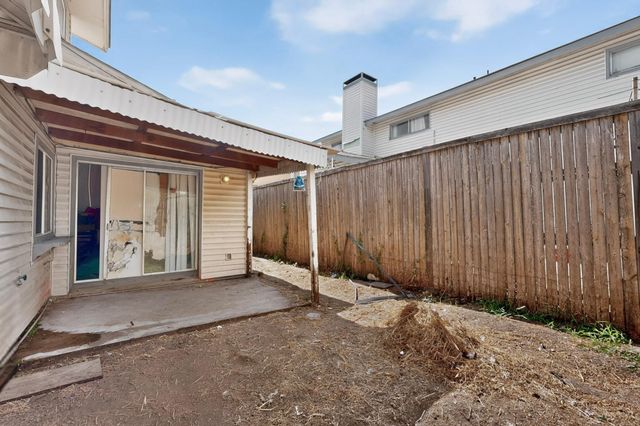 745 Valiant Circle, Garland, TX 75043