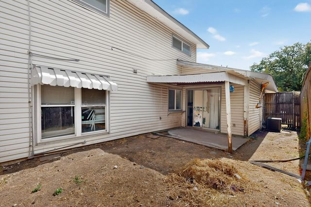 745 Valiant Circle, Garland, TX 75043