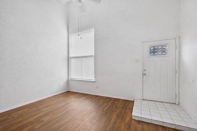 745 Valiant Circle, Garland, TX 75043