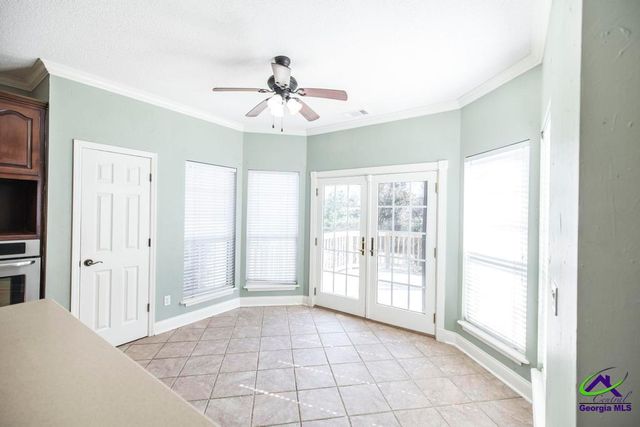 208 Twelve Oaks Drive, Warner Robins, GA 31088