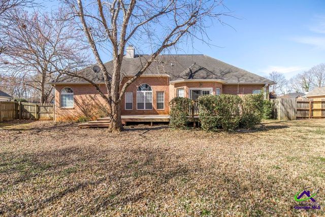 208 Twelve Oaks Drive, Warner Robins, GA 31088