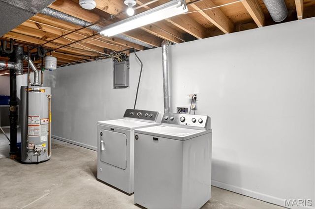 354 Burncoate Drive, Oakville, MO 63129