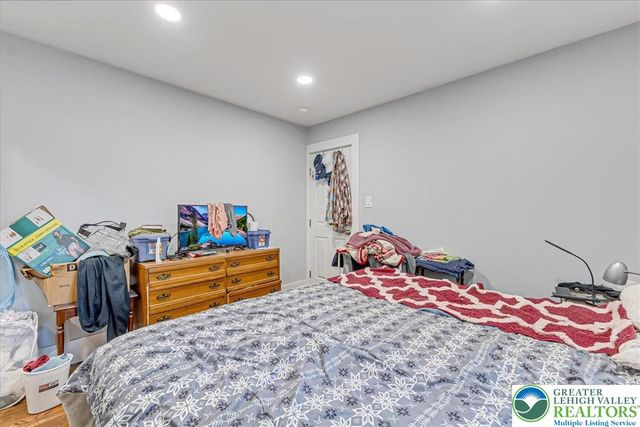 15 Elm Street, East Stroudsburg, PA 18301