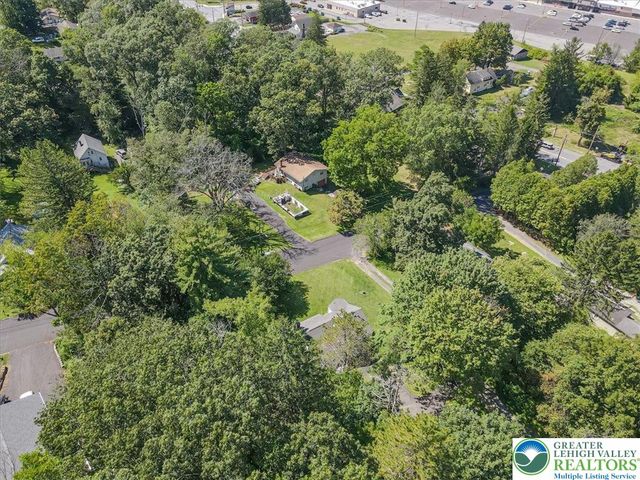 15 Elm Street, East Stroudsburg, PA 18301