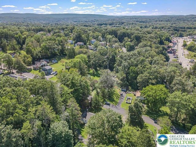 15 Elm Street, East Stroudsburg, PA 18301