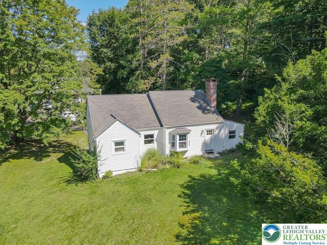 15 Elm Street, East Stroudsburg, PA 18301