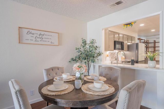 1868 Cherokee 1, Salinas, CA 93906