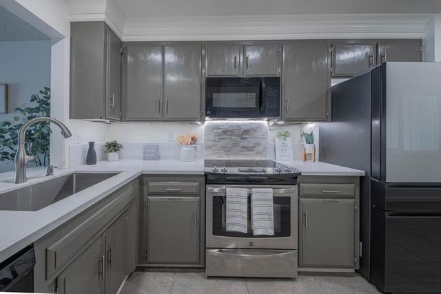 1868 Cherokee 1, Salinas, CA 93906