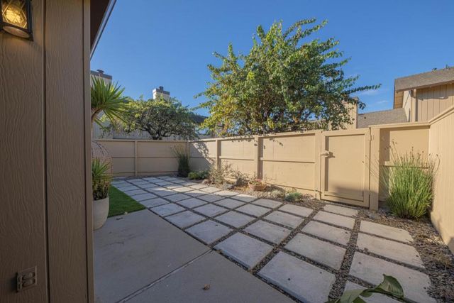 1868 Cherokee 1, Salinas, CA 93906