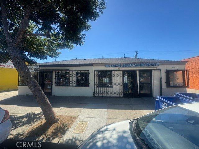 3292 Tweedy Boulevard, South Gate, CA 90280