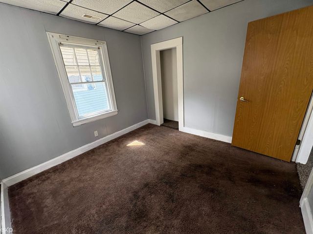 2521 Bay Street, Saginaw, MI 48602
