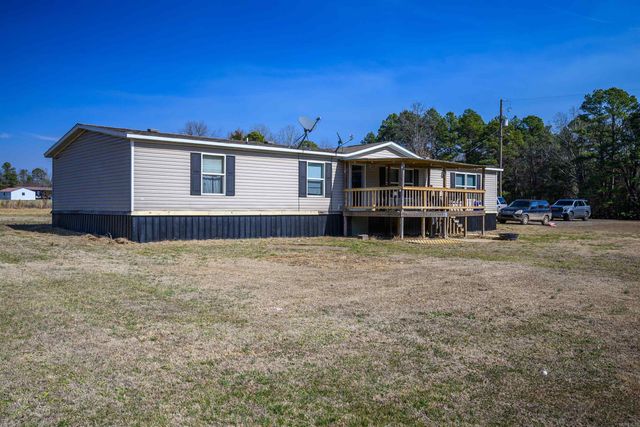 5015 Camp Tahkodah Road, Floral, AR 72534