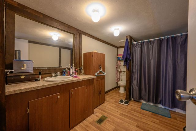 5015 Camp Tahkodah Road, Floral, AR 72534