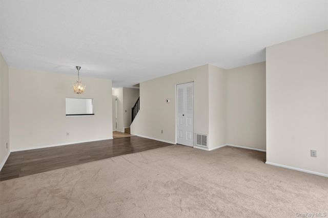 25 Moore Lane, Washingtonville, NY 10992