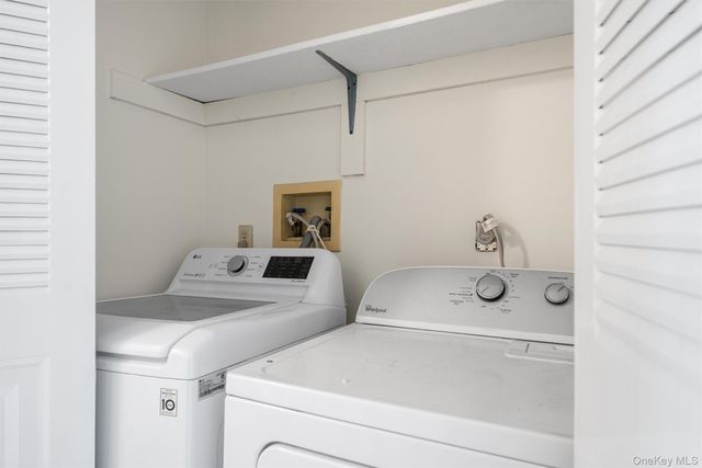 25 Moore Lane, Washingtonville, NY 10992