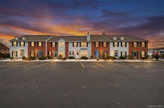 25 Moore Lane, Washingtonville, NY 10992