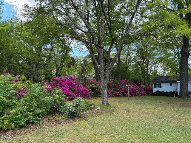 820 Main Street, Lillington, NC 27546