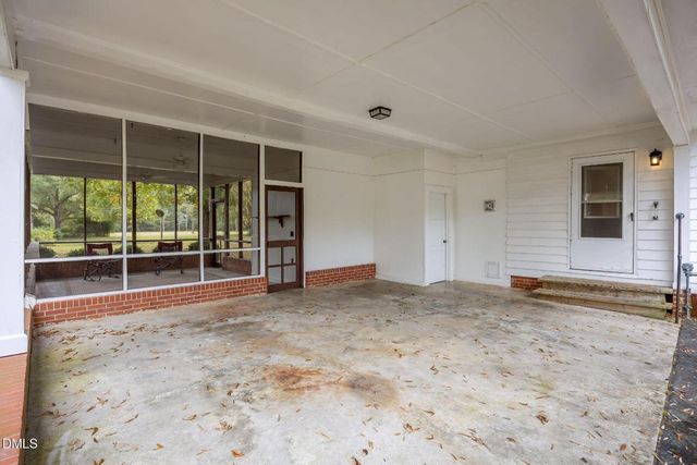 820 Main Street, Lillington, NC 27546