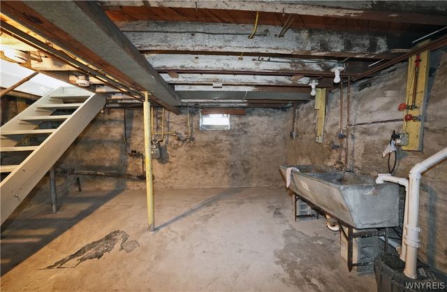 17 Saint Marys Street, Lancaster, NY 14086