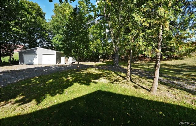 17 Saint Marys Street, Lancaster, NY 14086