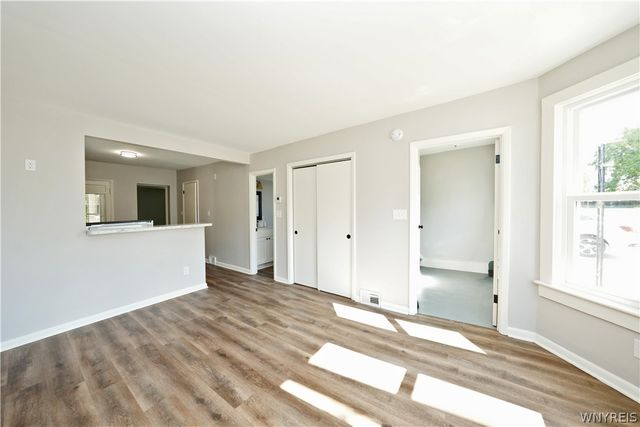 17 Saint Marys Street, Lancaster, NY 14086