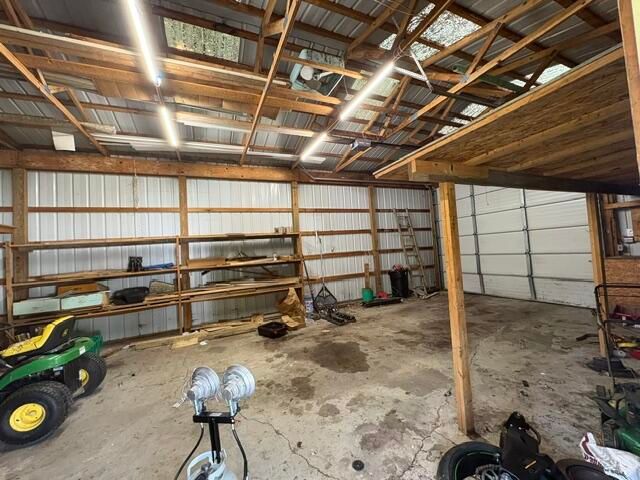 3157 Ludwig Street, Burton, MI 48529