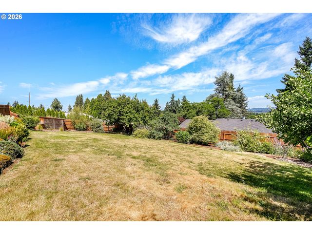 1005 RESERVE St, Silverton, OR 97381