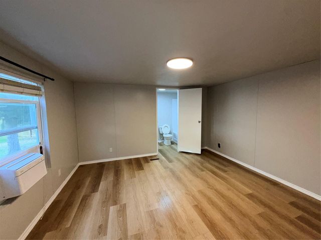 114 Bluebill Bay N, Baytown, TX 77523