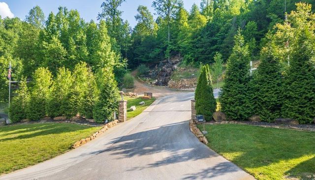 5625 Harrison Pike, Mcdonald, TN 37353