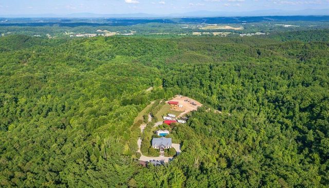 5625 Harrison Pike, Mcdonald, TN 37353