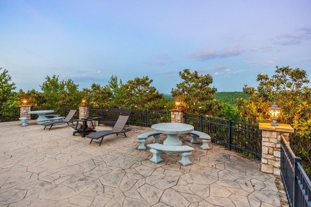 5625 Harrison Pike, Mcdonald, TN 37353