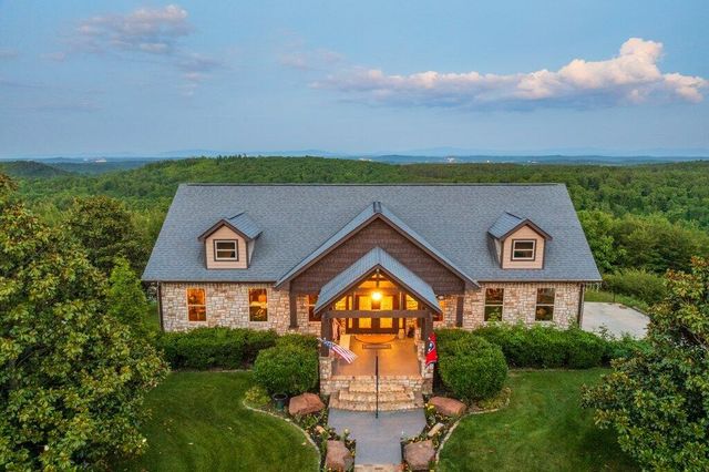 5625 Harrison Pike, Mcdonald, TN 37353