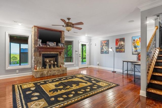 5625 Harrison Pike, Mcdonald, TN 37353