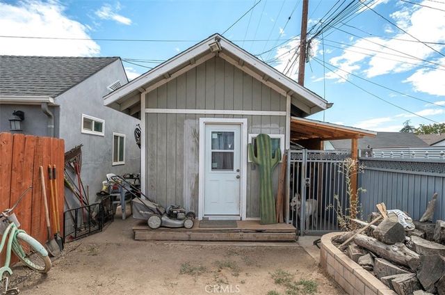 769 W 20th Street, San Bernardino, CA 92405