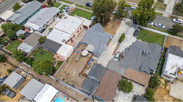 769 W 20th Street, San Bernardino, CA 92405